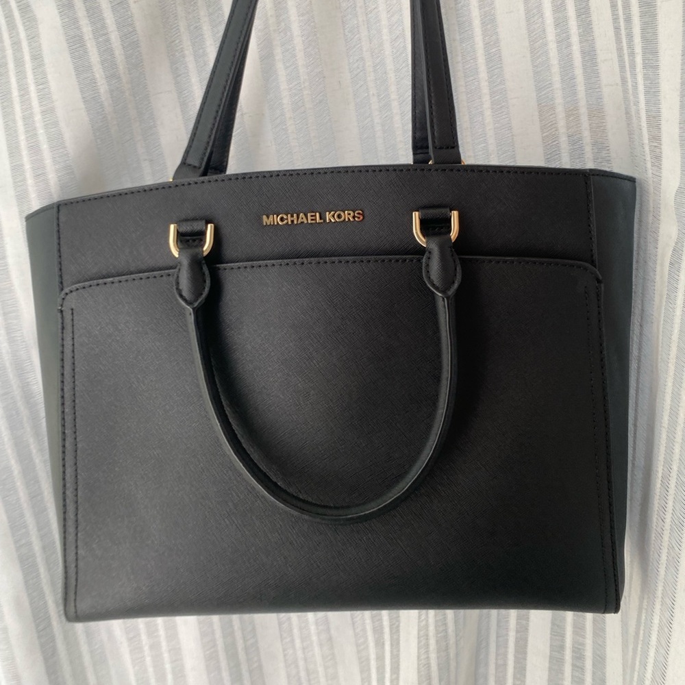 Black Michael Kors Tote Bag